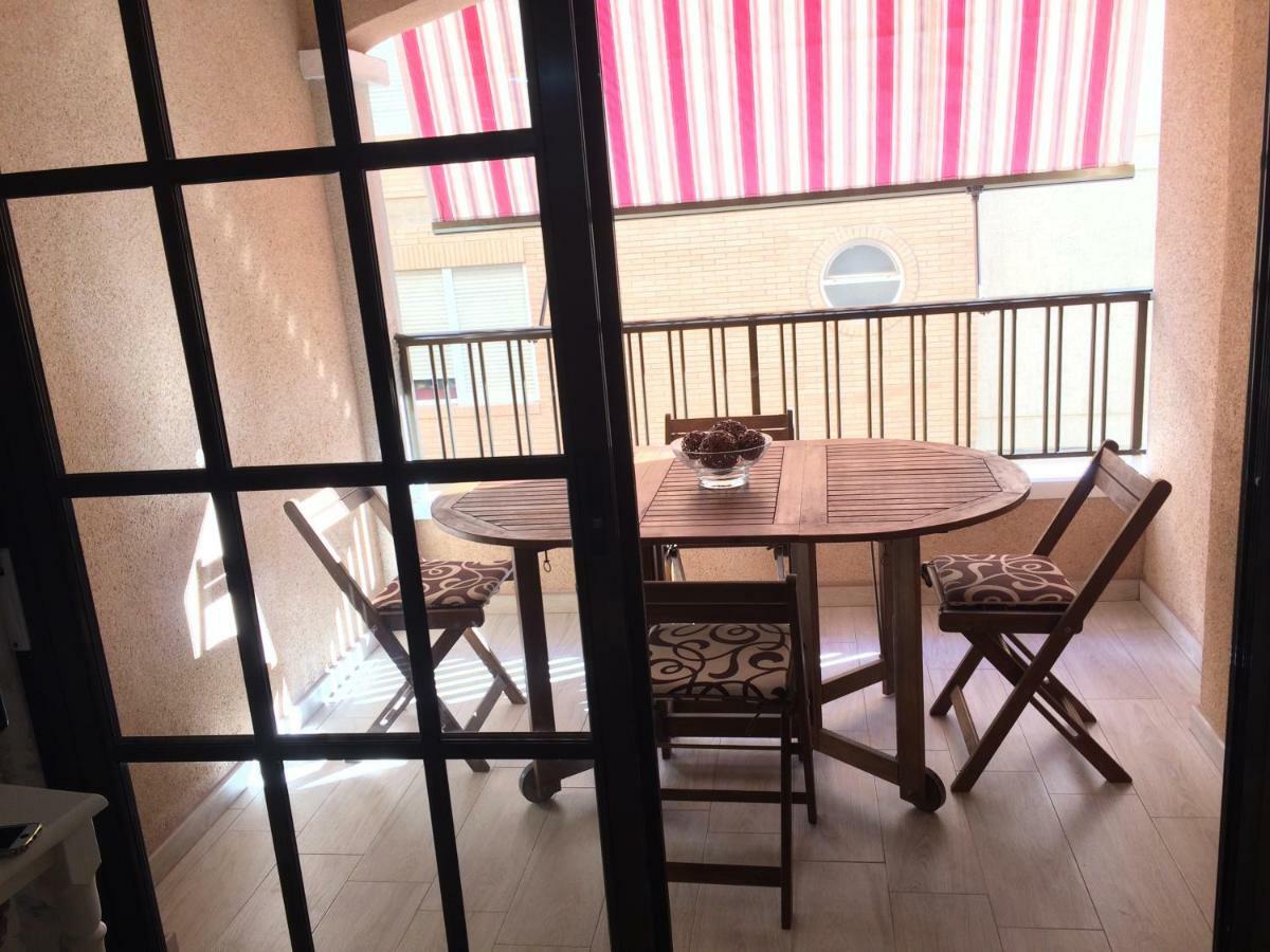 Apartamento Cristina 8 กวาร์ดามาร์เดลเซกูรา ภายนอก รูปภาพ