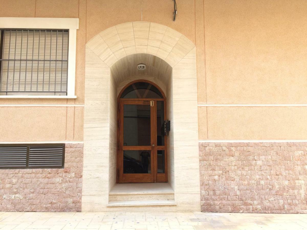 Apartamento Cristina 8 กวาร์ดามาร์เดลเซกูรา ภายนอก รูปภาพ